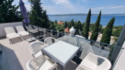 /c_images/thumb_3063276_4_1689674897_crikvenica-kuca-sa-osam-apartmana_12.jpeg