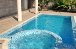 /c_images/thumb_3068659_2_villa-with-pool-for-sale-adriastone.com_2.jpg