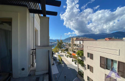 /c_images/thumb_3068684_2_apartment-in-porto-montenegro-adriastone.com_3-1.jpg