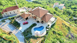 /c_images/thumb_3068687_3_modern-villa-with-pool-adriastone.com_52.jpg
