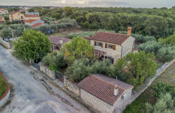 /c_images/thumb_3074095_2_1690991363_dji_0007-enhanced-nr-edit.jpg