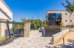 /c_images/thumb_3076249_1_705658_malinska_penthouse_pogled_more_miro_nekretnine_01.jpg
