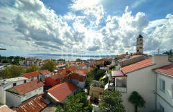 /c_images/thumb_3113530_2_1696406160_crikvenica-kuca-sa-7-apartmana-41.jpg