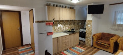 /c_images/thumb_3120041_3_istra-fazana-dva-apartmana-pogledom-more-slika-203578927.jpg