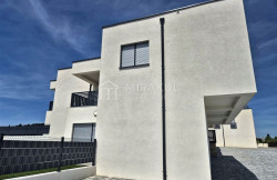 /c_images/thumb_3120297_4_1749034858_nekretnine-vodice-novogradnja-moderan-stan-7.jpg
