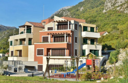 /c_images/thumb_3144842_2_-apartment-for-sale-boka-bay-montenegro-adriastone.com_2.jpg
