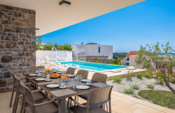 /c_images/thumb_3170032_4_1599732465_villa-5-01.jpg