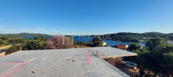 /c_images/thumb_3210431_3_-moderna-vila-sa-bazenom-i-prekrasnim-pogledom-na-more-5.jpg