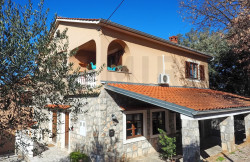 /c_images/thumb_3217901_1__poslovnim_prostorom_odlicna_lokacija_miro_nekretnine_02.jpg
