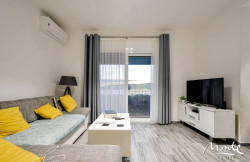 /c_images/thumb_3221208_1_ency-monteonline-img--m42-58533-apartament-2-sp-tivat-17.jpg