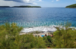 /c_images/thumb_3227070_1_beach-villa-on-island-Korcula-Croatia-for-sale-1-300x225.jpg