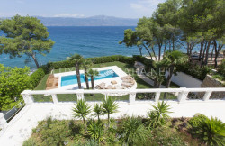 /c_images/thumb_3250196_4_ry-residence-with-pool-for-sale-Trogir-region-Croatia-44.jpg