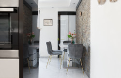 /c_images/thumb_3251206_4_1689668676-117_Budva_3bedroom_350k_5APR23_14.jpg