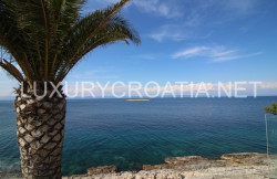 /c_images/thumb_3254101_1_PREMIUM-SEA-FRONT-VILLA-FOR-SALE-KORCULA-ISLAND-4.jpg