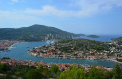 /c_images/thumb_3269038_1_1712917744_vela-luka-island-of-korcula.jpg