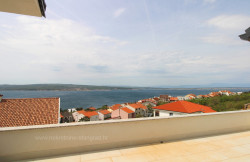 /c_images/thumb_3279498_2_1714128361_crikvenica_novi_apartman_s_pogledom_na_more02.jpg