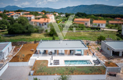 /c_images/thumb_3308022_1_1717681602_labin-modern-villa-pool-istra-istria21.jpg