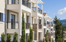 /c_images/thumb_3313097_4_1718285459_centrale-lustica_bay_exteriors_07.jpg