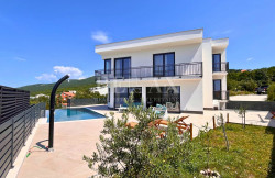 /c_images/thumb_3328365_4_1719914662_crikvenica-vila-s-bazenom-8.jpg