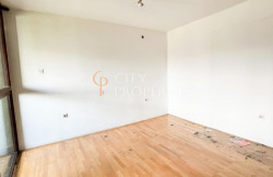/c_images/thumb_3345655_2_tion-image-site-8-agency-cityproperties-img-xyt6vum003-2.jpg