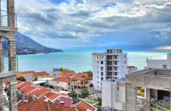 /c_images/thumb_3352590_3_-2-spalnaya-kvartira-s-vidom-na-more-ivanovichi-budva-02.jpg