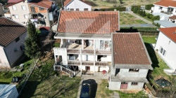 /c_images/thumb_3361753_1_2125_NytU_Prodaja_Kuca_Podgorica.jpg