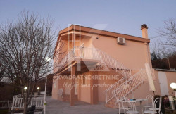 /c_images/thumb_3361787_2_3310_ym83_Prodaja_Kuca_Podgorica.jpg