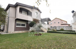 /c_images/thumb_3361802_3_3844_AtvI_Izdavanje_Kuca_Podgorica.jpg