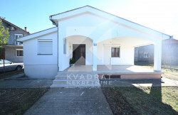 /c_images/thumb_3361807_1_3930_yZTo_Prodaja_Kuca_Podgorica.jpg
