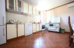 /c_images/thumb_3361833_3_5078_GCII_Prodaja_Kuca_Podgorica.jpg