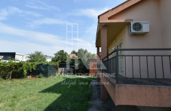 /c_images/thumb_3361866_4_3088_R52u_Prodaja_Kuca_Podgorica.jpg