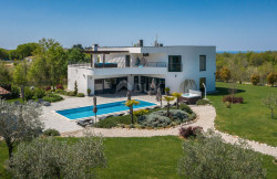 /c_images/thumb_3362356_1_1724228438_villa-ladominika-108.jpg