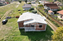 /c_images/thumb_3369829_1_3534_GKw2_Prodaja_Kuca_Podgorica.jpg