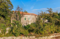 /c_images/thumb_3370524_1_1725352887_old-house-for-renovation-istra-19.jpg