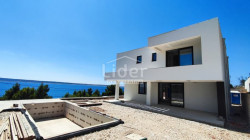 /c_images/thumb_3373280_4_1725536940_kuca-starigrad-240.jpg