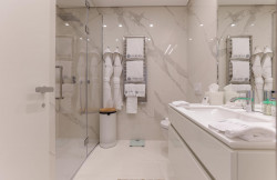 /c_images/thumb_3383296_4_1677826041-Two_bedroom_sunny_hill_line33a4-20-6-.jpg