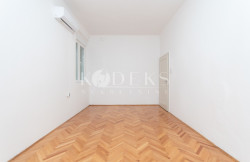 /c_images/thumb_3386041_3_r-podgorica-business-space-for-rent-office-city-center-4.jpg