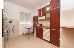 /c_images/thumb_3386043_4_rent-za-izdavanje-podgorica-gornja-gorica-blok-vranici-4.jpg