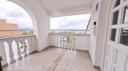 /c_images/thumb_3390184_3_ska_simpatican_apartman_s_pogledom_blizu_mora_prodaja_01.jpg
