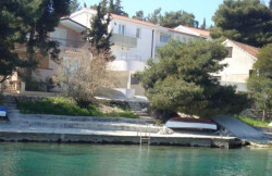 /c_images/thumb_3391230_3_captains_house_3129dsc01145medium.jpg