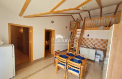 /c_images/thumb_3400328_2_liznjan-prekrasan-apartman-pogledom-more-slika-230347609.jpg