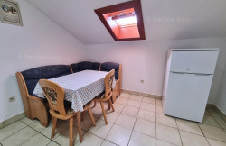 /c_images/thumb_3413380_4_ivice_jednosoban_apartman_na_drugom_katu_kuce_prodaja_07.jpg