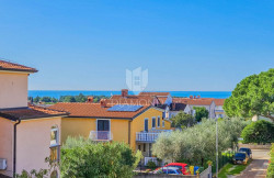 /c_images/thumb_3418206_1_1730372633_stan-sa-pogledom-na-more-novigrad-9.jpg