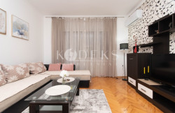 /c_images/thumb_3422018_2_ity-center-two-three-bedroom-apartment-for-rent-arenda-2.jpg