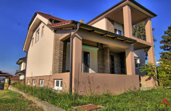 /c_images/thumb_3424378_1_kuce-popovica-3004222-ncv3z.jpg