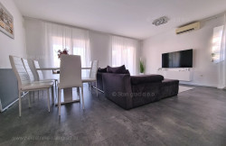 /c_images/thumb_3428505_4_ca_apartman_u_prizemlju_s_okucnicom_i_bazenom_prodaja_07.jpg