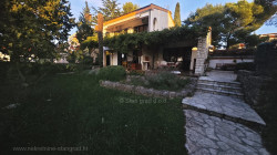 /c_images/thumb_3428506_3_ostojeca_kuca_s_3_apartmana_samo_80_m_od_mora_prodaja_97.jpg