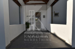/c_images/thumb_3432409_3_10660_FXI4_Izdavanje_Kuca_Podgorica.jpg