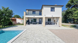 /c_images/thumb_3439905_1_686fa21c62e691_haus_pool_labin_zu_verkaufen-20-.jpg