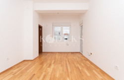 /c_images/thumb_3451996_1_abjelo-two-bedroom-apartment-business-office-podgorica-1.jpg